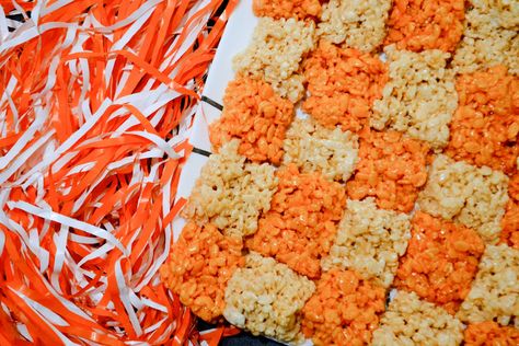 Tennessee Party Ideas, Tennessee Vols Party Food, University Of Tennessee Tailgate Food, Tennessee Vols Party Ideas, Tennessee Tailgate Food, Tennessee Vols Tailgate Food, Tennessee Themed Party, Tennessee Vols Tailgate, Tennessee Desserts