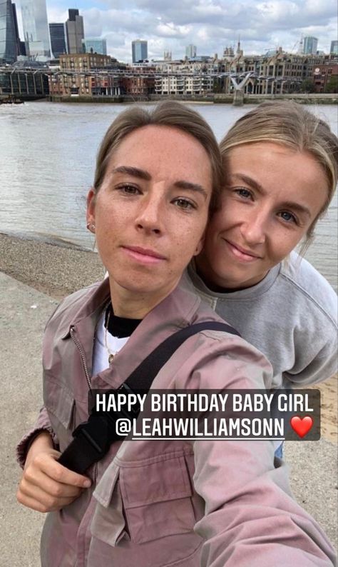 leah williamson & jordan nobbs Leah Williamson And Jordan Nobbs, Woso Football, Jordan Nobbs, Happy Birthday Baby Girl, Bff Summer, Masc Style, Soccer Couples, England Lionesses, Female Footballers