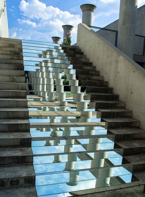 Stunning Mirror Installations By Shirin Abedinirad - IGNANT Oasis Decor, Mirror Stairs, Installation Interactive, Treviso Italy, James Turrell, Mirror Installation, Stairs Architecture, Antony Gormley, Infinity Mirror