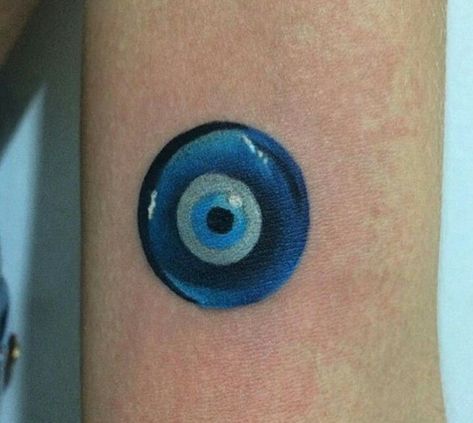 Nazar Tattoo Eye, Greek Evil Eye Tattoo, Protector Tattoo, Greece Evil Eye, Istanbul Tattoo, Pop Culture Tattoos, Hamsa Tattoo Design, Eye Tattoos, Culture Tattoos