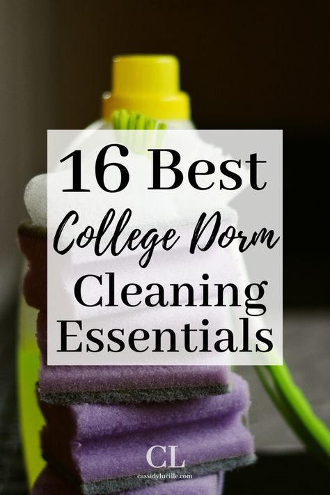 Freshman college dorm room cleaning essentials. These college dorm room tips are perfect for keeping your dorm room clean. #college #dorm Dorm Room Tips, First College Apartment, Dorm Cleaning, Best College Dorms, Dorm Room Necessities, College Dorm Organization, Cleaning Essentials, Room Cleaning, College Dorm Room Essentials