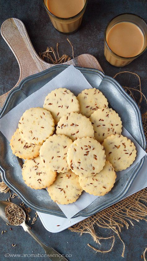 Jeera Biscuits | Jeera Biscuit Recipe | Indian Cumin Cookies Indian Cookies, Salty Cookies, Eggless Cookies, Savoury Biscuits, Crispy Cookies, Eggless Baking, Recipe Indian, Biscuits Recipe, Indian Dessert