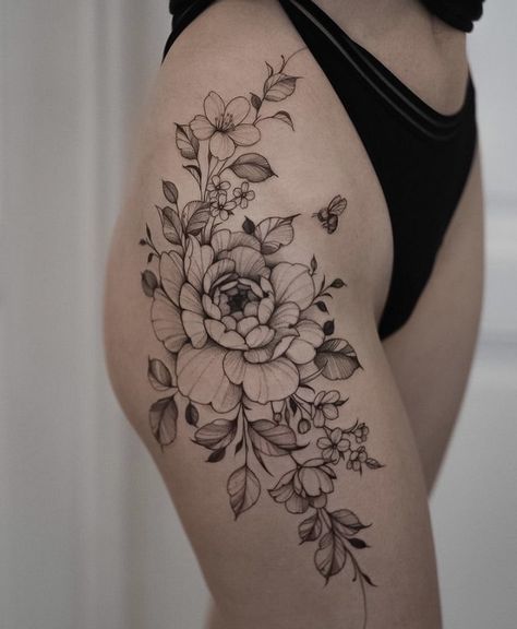 Floral Hip Tattoo, Thigh Piece Tattoos, Flower Hip Tattoos, Side Hip Tattoos, Floral Thigh Tattoos, Flower Thigh Tattoos, Hip Thigh Tattoos, Hip Tattoos, Hip Tattoos Women