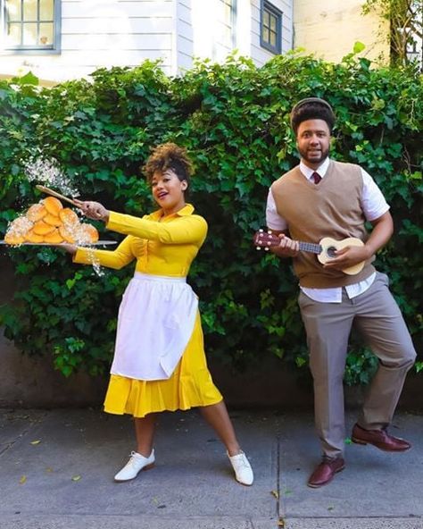 Easy Couple Halloween Costumes, Halloween Costumes Diy Couples, Prince Naveen, Costumes For Couples, Tiana And Naveen, Diy Couples Costumes, Disney Halloween Costumes, Last Minute Halloween Costumes, Couples Halloween