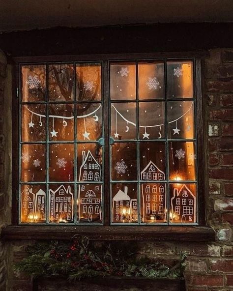 Decorated Windows Ideas, Snowflakes In Windows, Simple Christmas Window Decor, Lights In Window Christmas, Christmas Window Decor Ideas Diy, Christmas Window Candles Ideas, Painted Window Christmas, Christmas Window Candle, Window Xmas Decorations