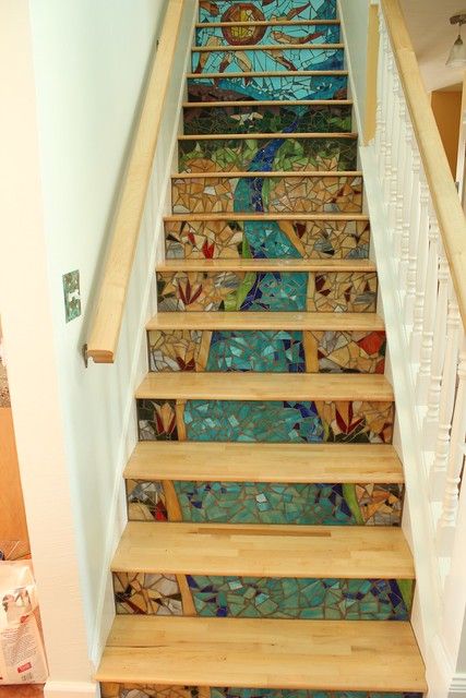 Barn Tiny House, Mosaic Stairs, Tiled Staircase, Stair Art, Painted Staircases, French Country Garden Decor, Mountain Chalet, Tile Stairs, Concrete Stairs