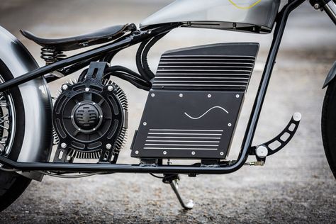 Are we ready for an electric chopper? | Bike EXIF Cb 750 Cafe Racer, Electric Chopper, Electric Car Conversion, Electric Cycle, Moto Ducati, Electric Bike Kits, Old School Chopper, Biking Diy, Electric Motorbike