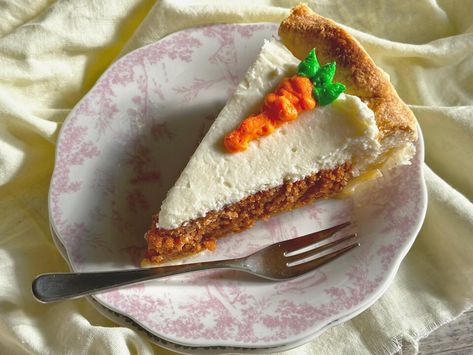 Cake Portions, Easy Pie Crust, Moist Carrot Cakes, Carrot Cake Cheesecake, Cake Cheesecake, Baked Carrots, Cake Pie, Cake Fillings, Desserts To Make