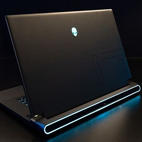 Discover great products at the best prices at Dealmoon. Alienware m17 R5 Gaming Laptop. Price:$1999.99 Alien Ware Laptops, Alienware Laptop, Dell Technologies, Dell Alienware, Setup Gamer, Laptop Price, Architecture Ideas, 2023 Vision, Gaming Laptop