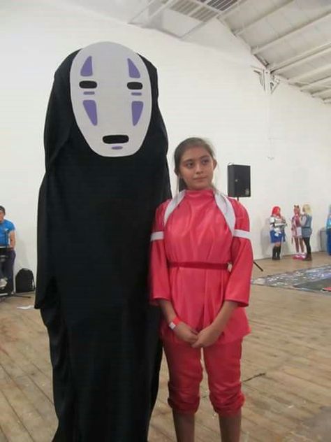 Chihiro y sin cara CLM Laredo Mexico, Nun Dress