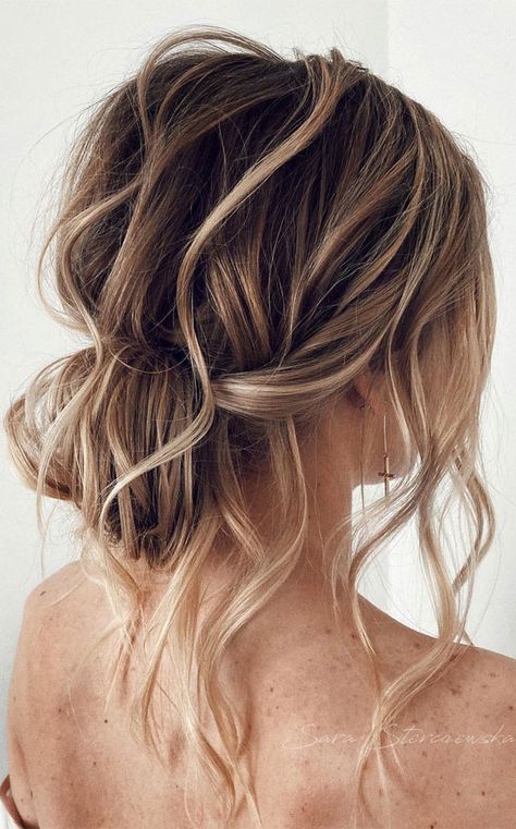 Boho Updo With Bangs, Bridal Hair With Bangs, Loose Curls Updo, Updo With Bangs, Hairstyle Bangs, Messy Chignon, Bridesmaid Hair Inspo, Bridemaids Hairstyles, App Filter