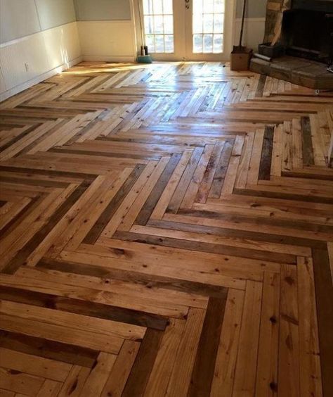 Wood Pallet Flooring, Pallet Flooring, Pallet Floors, Diy Wood Floors, Cheap Flooring, Pallet Boards, Recycled Pallet, Flooring Projects, Recycled Pallets