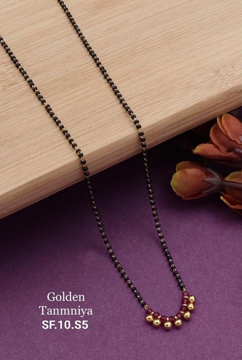 Black Beads Mangalsutra Design Simple, Mangal Sutra, Mangalsutra Design, Neck Pieces Jewelry, Black Beads Mangalsutra, Black Beads Mangalsutra Design, Gold Jewelry Outfits, Beads Craft Jewelry, Beautiful Gold Necklaces