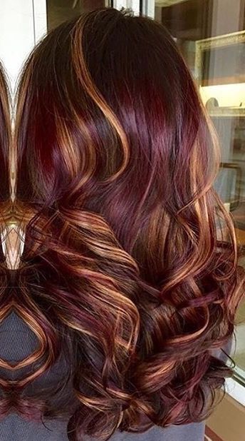 Color for brunette Red Caramel Highlights, Pelo Color Vino, Red Blonde, Red Ombre Hair, Color Balayage, Balayage Ombre, Caramel Highlights, Brunette Color, Pretty Hair Color