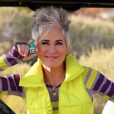 More About My HAIR... - Chic Over 50 Shauna Robertson Chic Over 50, Chic Over 50 Hair, Funky Short Hair Styles, Pixie Color, Hair Challenge, Purple Shampoo And Conditioner, Funky Short Hair, Short Silver Hair, Chic Over 50