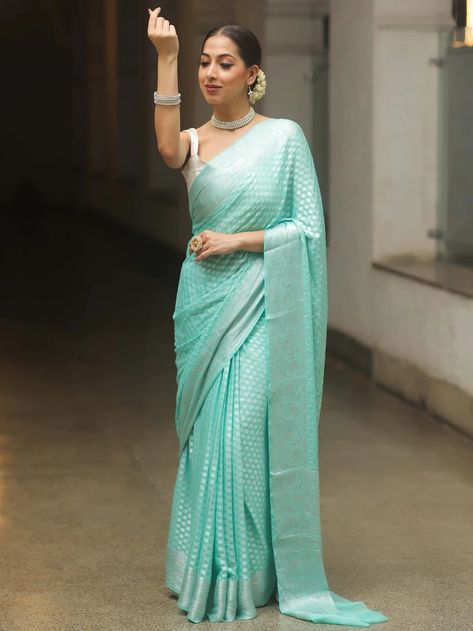 Light Sea Green, Subtle Beauty, Pure Chiffon, Chiffon Floral, Green Saree, Saree Look, Banarasi Sarees, Floral Chiffon, Sea Green