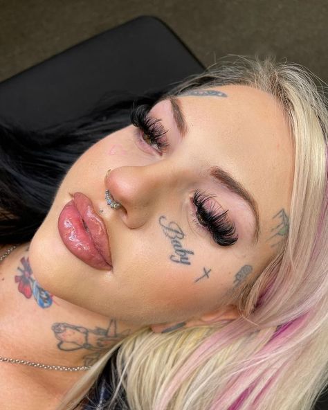 Face Tats, Face Tattoos For Women, Lashes Fake Eyelashes, Pink Tattoo, Lash Extensions Styles, Perfect Eyelashes, Pretty Lashes, Face Tattoos, Love Your Skin