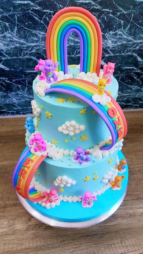 Movie Cake Design, Care Bear Birthday Cakes, Care Bears Cake Ideas, Care Bear Birthday Cake, Care Bear Birthday Party Ideas, Care Bear Cake, Care Bear Cakes, Care Bears Birthday Party, Rainbow Layer Cakes