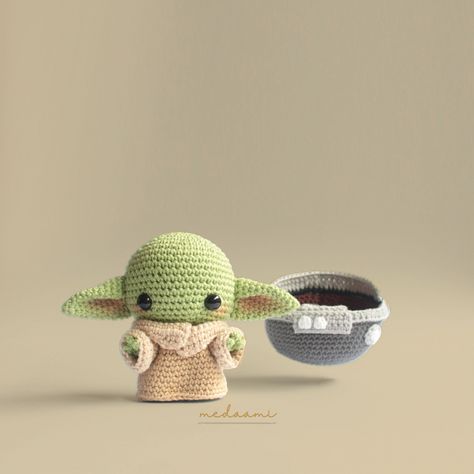 Ravelry: Baby Yoda with Pod Amigurumi by Imelda Liputri Terrible Terror, Bebe Yoda, Purple Spider, Cat Amigurumi, Lilo Y Stitch, Mini Crochet, Felt Ideas, Lilo Stitch, Crochet Doll Pattern