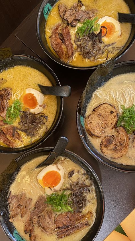 Japan Story Instagram, Ramen Noodles Aesthetic, Dinner Ramen, Noodles Aesthetic, Boats Against The Current, Asain Food, Ramen Dinner, Against The Current, Food Babe