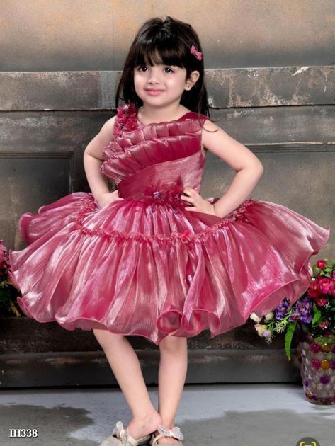 Baby Party Wear Dress, Kids Party Frocks, Long Frocks For Kids, Party Wear Frocks, Baby Fancy Dress, Blush Flower Girl Dresses, Kids Party Wear Dresses