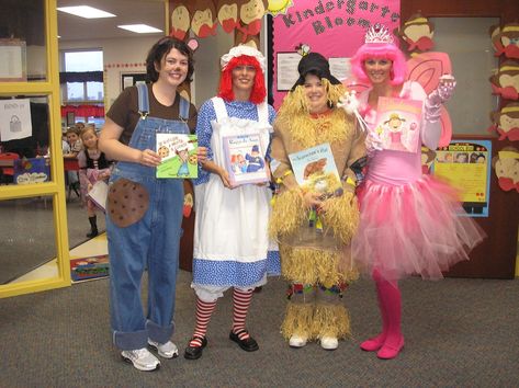 Book Character Day: Great Ideas for Teacher Costumes Book Character Day Ideas, World Book Day Costumes For Teachers, Book Character Costumes For Teachers, Teacher Book Character Costumes, World Book Day Characters, Easy Book Character Costumes, Easy Book Week Costumes, Character Day Ideas, Nursery Ryhmes