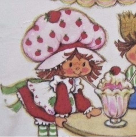 Top Profile Picture, Strawberry Shortcake Parfait, Shortcake Parfait, Recipe For Strawberry Shortcake, Strawberry Shortcake Pfp, Profile Picture Ideas, Cute Tea Cups, Japanese Things, Food Vintage