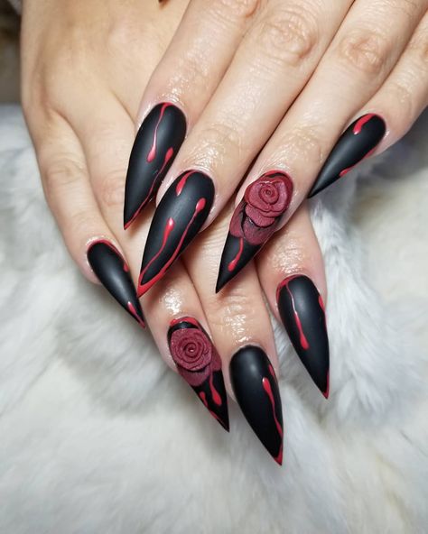 Marble Acrylic Nails, Harry Potter Nail Art, Horror Nails, Sharp Claws, Holloween Nails, Gothic Nails, October Nails, Goth Nails, Diy Nail Designs