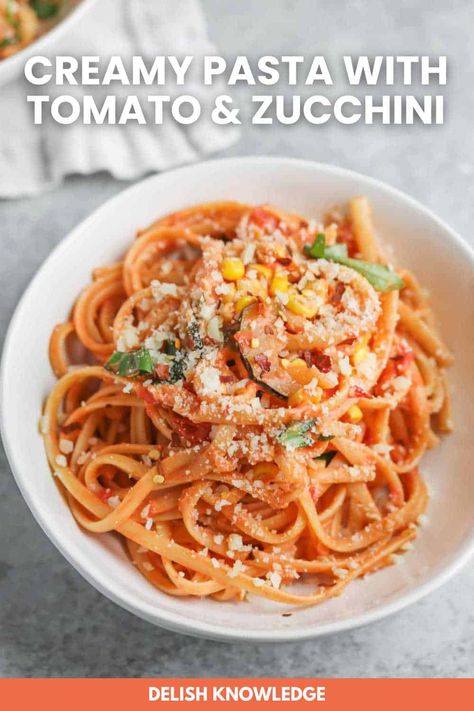 Creamy Pasta with Tomato and Zucchini - Delish Knowledge Dinner With Zucchini, Weeknight Dinner Pasta, Summer Pasta Recipes, Weeknight Pasta, Zucchini Tomato, Vegan Summer Recipes, Cherry Tomato Pasta, Zucchini Pasta, Vegetarian Pasta