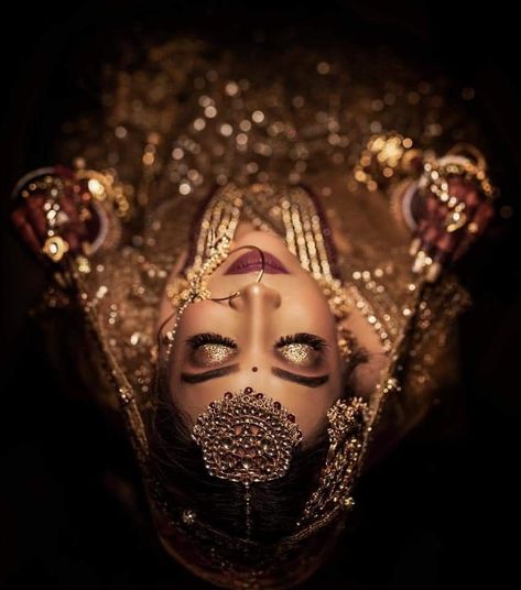 Indian Bride Poses, Indian Bride Photography Poses, Indian Wedding Poses, Bride Photos Poses, Bridal Makeup Images, Indian Wedding Photography Couples, Engagement Photography Poses, Wedding Portrait Poses, Bridal Photography Poses