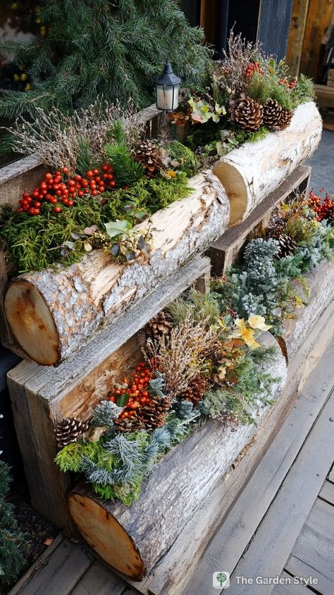 Cozy and Creative Christmas Porch Decorating Ideas on a Budget - The Garden Style Christmas Porch Decorating Ideas, Natural Christmas Decor, Porch Decorating Ideas, Christmas Planters, Decorating Ideas On A Budget, Christmas Interiors, Christmas Porch Decor, Christmas Garden, Handmade Christmas Decorations