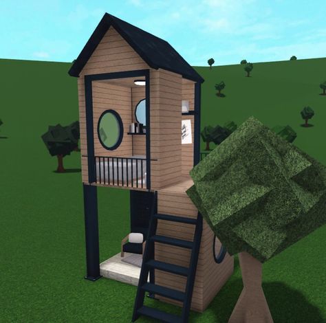 Bloxburg Treehouse, Loft Bloxburg, Apartment Loft Ideas, How To Make Trees, Cute Ipod Cases, Roblox House, Building A Treehouse, Decals Codes, Small House Layout