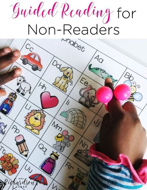 Guided reading with kindergarten students, especially who are non-readers, can be a challenge. This teacher breaks down a guided reading lesson for non-readers and shows you what your time at your guided reading table should look like! Guided Reading Table, Guided Reading Kindergarten, Guided Reading Lessons, Small Group Reading, Visual Strategy, Reading Table, Guided Reading Groups, Preschool Literacy, First Grade Reading