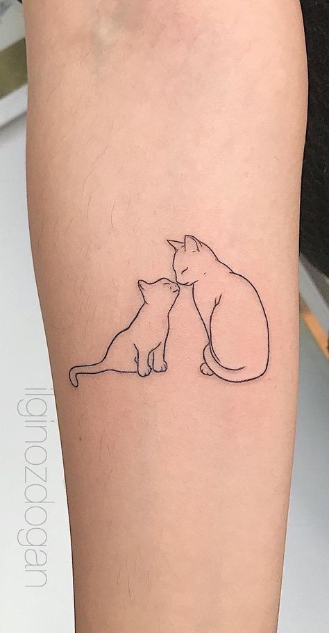 Lovers Tattoo, Kitten Tattoo, Cat Tattoo Simple, Cute Cat Tattoo, Tattoos For Lovers, Inspiration Tattoos, Cat Tattoo Designs, Initial Tattoo, Line Tattoos