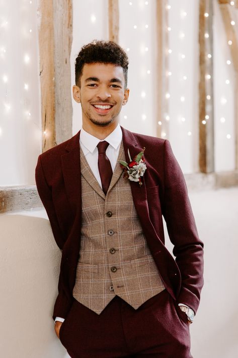 Men In Burgundy Suit, Copper Wedding Suit, Burgundy Suits Wedding, Men’s Burgundy Suit, Wedding Suits Groom Burgundy, Groom Suit Color Ideas, Jewel Tone Groom, Burgundy Suit Men Wedding Groomsmen, Burgandy Suit Groom