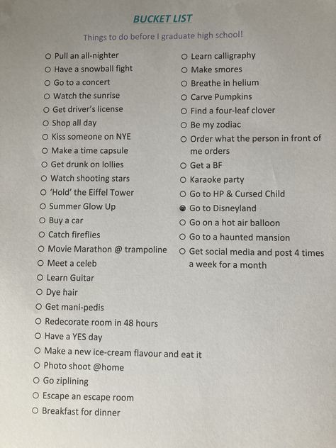 Sophomore Bucket List, Sophmore Year Bucketlist, Freshmen Year Bucket List, Senior Year Bucket List 2024, Highschool Bucket List Freshman, College Freshman Bucket List, Freshman Bucket List High School, Sophomore Year Bucket List, Junior Year Bucket List