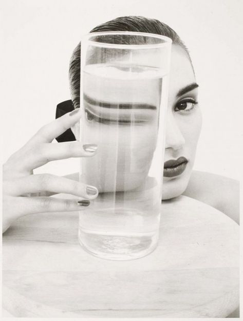 David Seidner, Rosima, ca. 1985 Distortion Photography, Billy Kidd, Matt Hardy, Levitation Photography, Glass Photography, Girl In Water, Reflection Photography, Experimental Photography, Water Photography