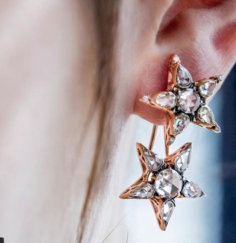 Star earrings stud