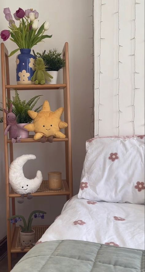 Bedroom tulips vase shelf floral bed jellycat sun moon flower Jellycat Shelf, Plushie Shelf, Girly Apartments, Uni Room, Dekorasi Kamar Tidur, Room Deco, Apartment Aesthetic, Redecorate Bedroom, Rottweiler Dog