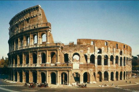 Roman Coliseum Rome In A Day, Art History Timeline, Empire Ottoman, Sistine Chapel, Roman Art, Trevi Fountain, Europe Tours, Turkey Travel, Rome Travel