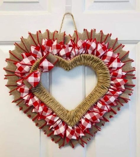 Heart Wreath Diy, Valentines Wreaths, Heart Wreaths, Valentine Stuff, Heart Shaped Wreath, Valentine Wreath Diy, Diy Valentines Day Wreath, Diy Valentines Day, Wreath Inspiration