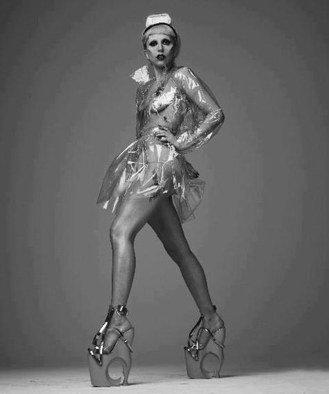 Lady Gaga Gaga Photoshoot, Lady Gaga Photoshoot, Gaga Outfits, Mariano Vivanco, Lady Gaga The Fame, Lady Gaga Outfits, Lady Gaga Fashion, The Fame Monster, Lady Gaga Photos