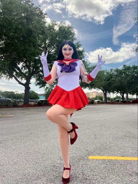 Sailor Mars Halloween Costume, Kpop Cosplay, Sailor Mars Cosplay, Comiccon Cosplay, Sailor Mars, Cosplay Ideas, Halloween Ideas, Cosplay Anime, Sailor Moon