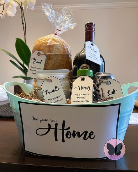 House Warming Basket Tags digital File/ Instant Download - Etsy UK House Warming Basket, Creative Gift Baskets, Homemade Gift Baskets, Housewarming Gift Baskets, Honey Candle, Basket Tags, Decorative Baskets, Christmas Gift Basket, Closing Gifts