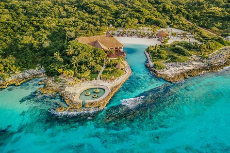 11 Top Affordable All-Inclusive Resorts to Visit in 2023 Cheapest All Inclusive Resorts, Xcaret Mexico, Cancun All Inclusive, Best All Inclusive Resorts, Mexico Resorts, All Inclusive Vacations, Family Resorts, Pool Bar, Mexico Vacation