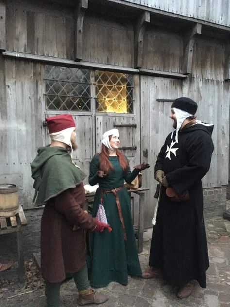 13th century clothing male and female. A hospitaller knight, a lady and a nobleman or peasant. 13 Century Clothing, Medieval Nobleman, 13th Century Fashion, 12th Century Clothing, 13th Century Clothing, 14th Century Clothing, Priest Outfit, Mens Garb, Knights Hospitaller