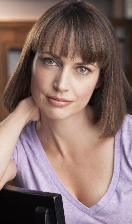 Julie Ann Emery Julie Ann Emery, Womens Bob Hairstyles, Julie Ann, Bob Hairstyles With Bangs, Bob Haircut With Bangs, Better Call Saul, Golden Age Of Hollywood, Bobs Haircuts, Hairstyles With Bangs