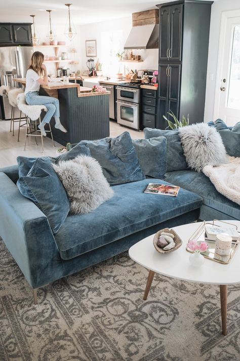 Living Room Renovation Reveal | Jess Ann Kirby uses the Rove Concepts Hugo Sectional as the statement of her living room Living Room Reveal, Sofa L, Living Room Renovation, Blue Couches, Room Renovation, A Living Room, Velvet Sofa, Design Case, Home Fashion