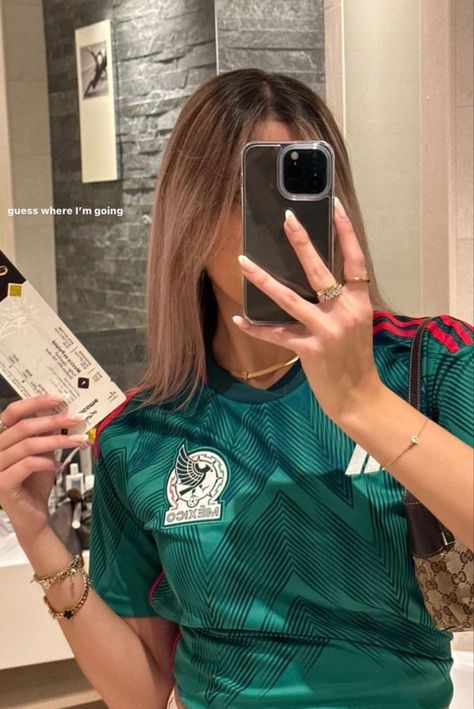 Real Madrid Game Outfit Women, Mexico Soccer Jersey Outfit Women, Mexican Jersey Outfit, Mexico Jersey Outfit Woman, Mexico Soccer Shirt, Soccer Game Outfits, Soccer Wife, Mexico Soccer Jersey, Footballers Wives