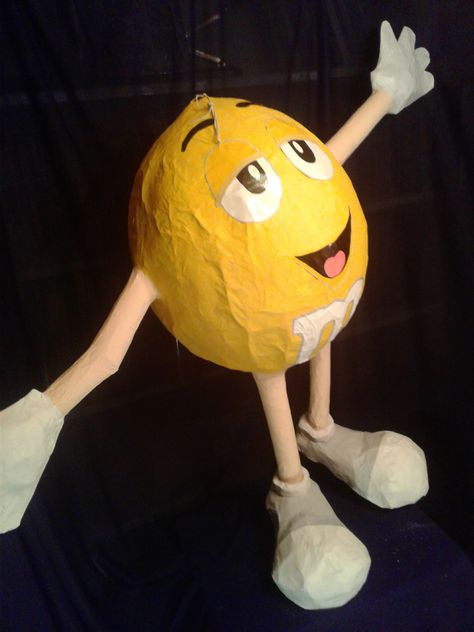 Made with a Balloon, Twine, toilet Paper Tubes and Paper Mache. Decorated with Acrylic Paint Paper Mache With Balloons, Paper Mache Balloon Ideas, Paper Mache Balloon, Paper Mache Crafts For Kids, Valentine's Boxes, Pinata Ideas, Toilet Paper Tubes, Yellow M&m, Paper Mache Projects